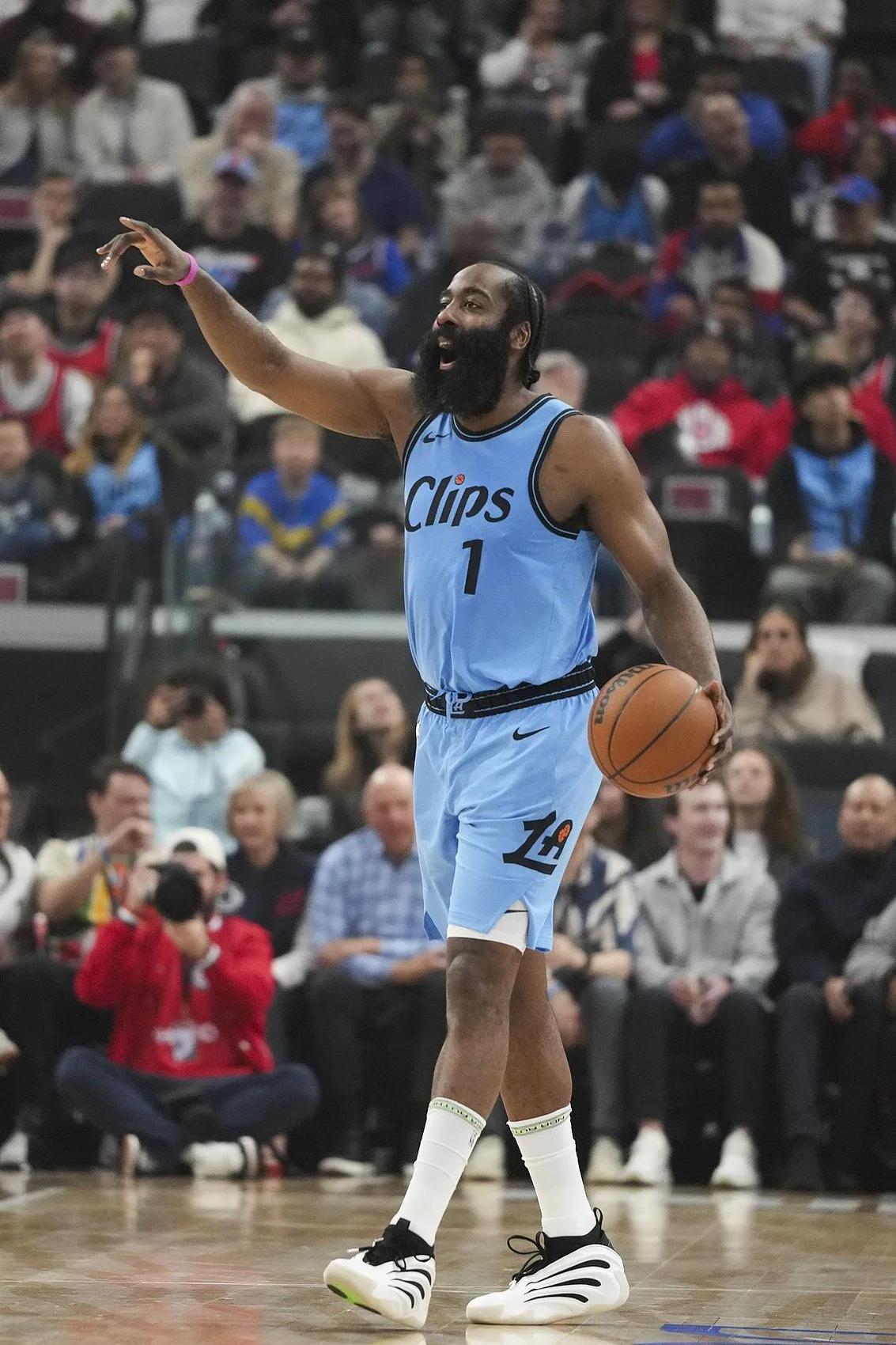 关于哈登连续十五场比赛得分超过赛况扑朔迷离，独行侠挑战极限！的信息-开云官方